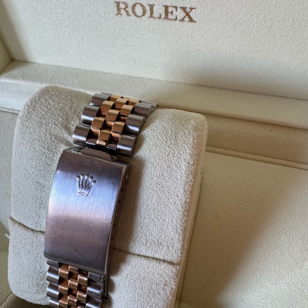 Rolex Two-Tone DateJust Gold and Silver Watch - Picture 8 of 11